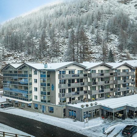 Hotel Kristall Saas-Almagell Eksteriør billede