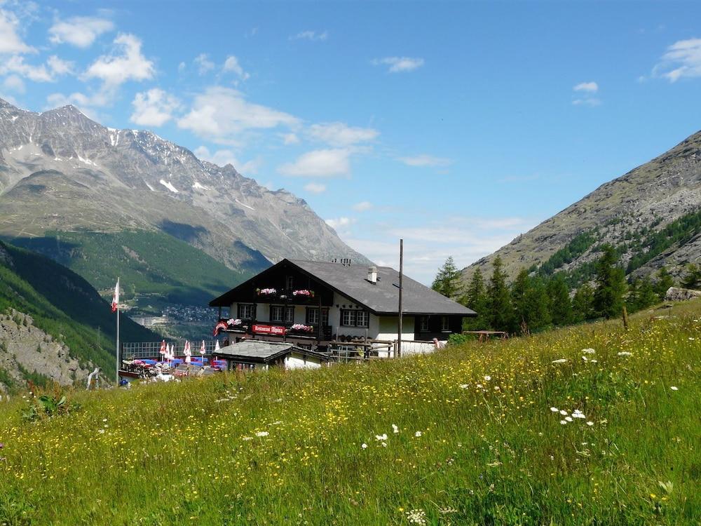 Hotel Kristall Saas-Almagell Eksteriør billede