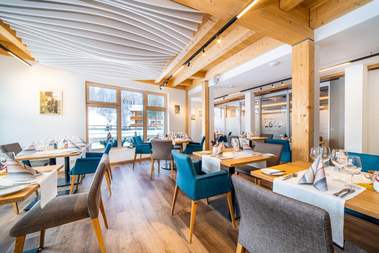Hotel Kristall Saas-Almagell Eksteriør billede