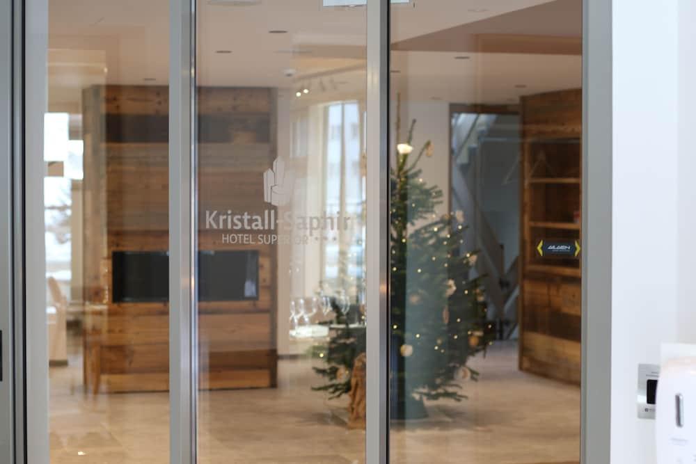 Hotel Kristall Saas-Almagell Eksteriør billede